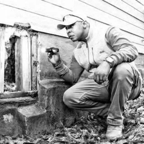 Elite Choice supplied photograph: checking exterior details